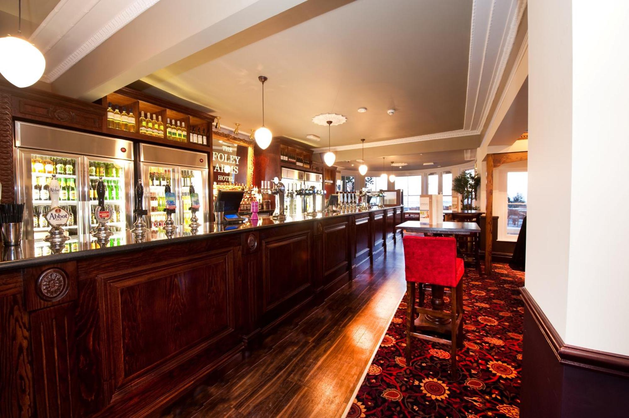 Foley Arms Hotel 大莫尔文 外观 照片