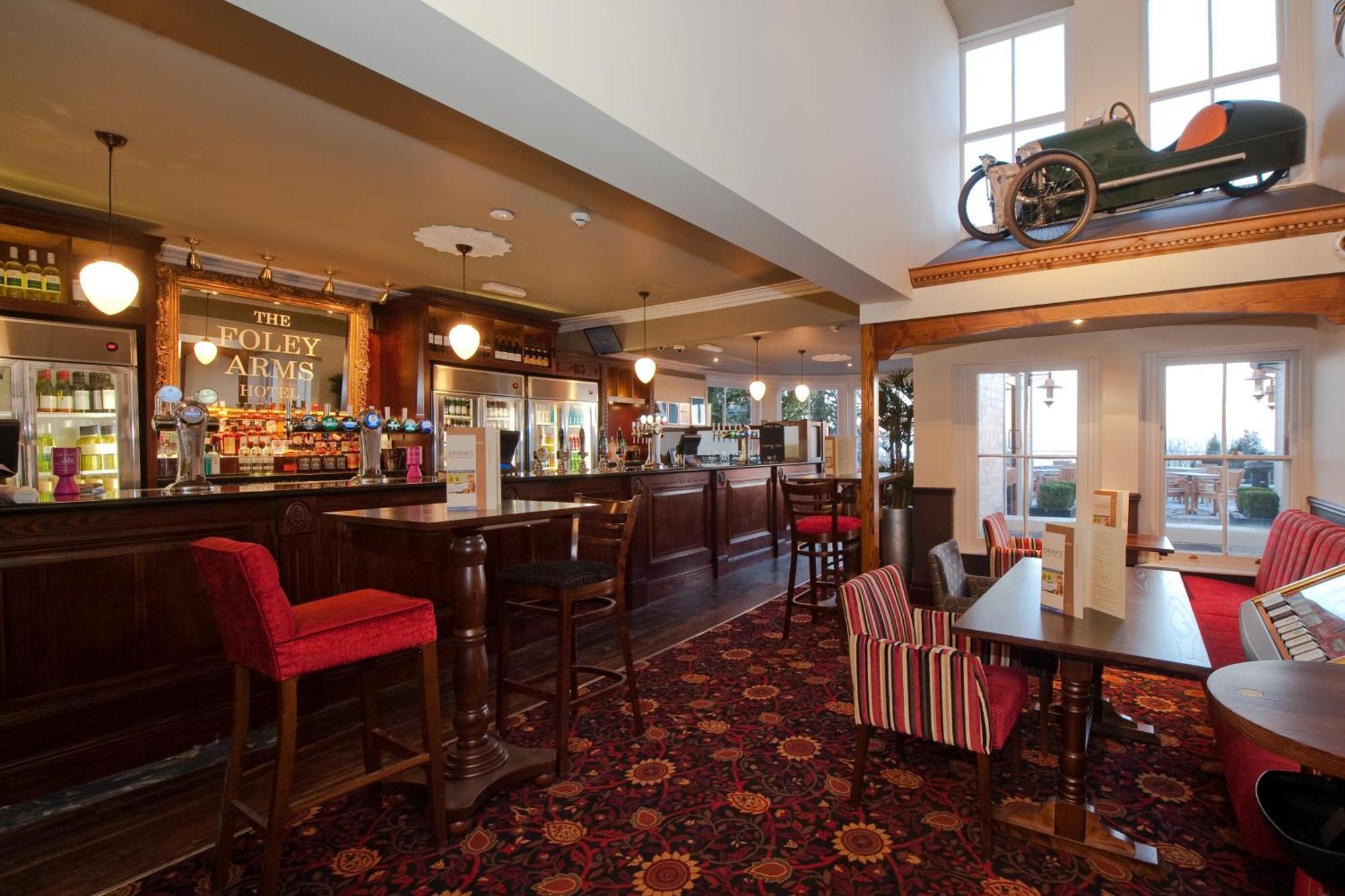 Foley Arms Hotel 大莫尔文 外观 照片